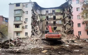 Источник назвал возможную причину обрушения дома в Астрахани