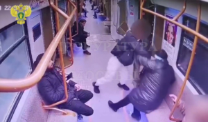 Две женщины подрались в московском метро 