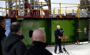 Путин в Петербурге запустил строительство атомного ледокола «Ленинград»
