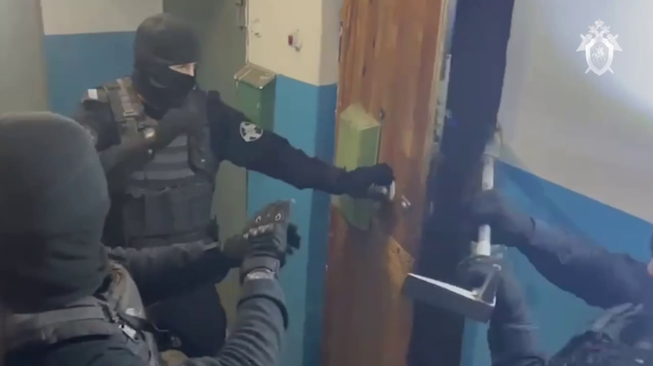 "С треском выломали дверь": В Челябинске произведено задержание трех мигрантов напавших с дубинками на ветеранов СВО