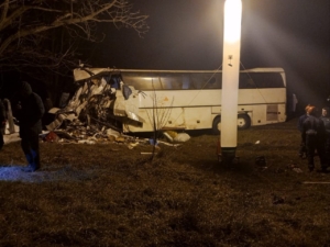 На Кубани в ДТП с автобусом и грузовиком погибли пять человек