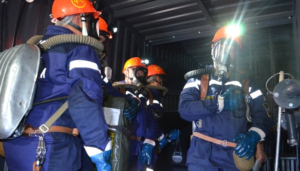 В Амурской области горноспасатели начали поисковые работы на обвалившемся руднике