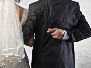 Госдума одобрила проект о борьбе с фиктивными браками мигрантов