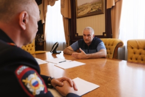 Глава Крыма подписал указ о запрете мигрантам работать в 35 сферах