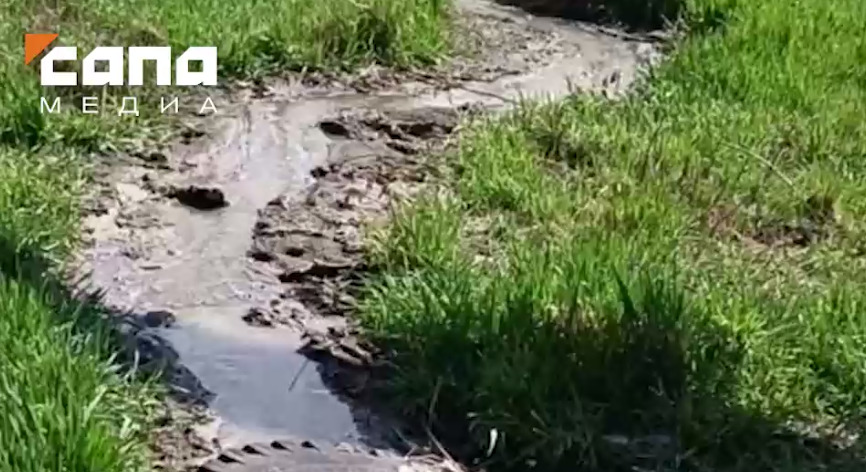Жители Шахт пожаловались на отправляющую воздух канализацию 