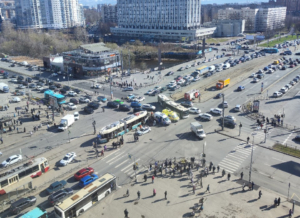 Трамвай наехал на толпу пешеходов в Петербурге