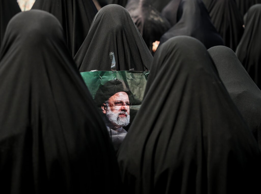 В Иране похоронили погибшего президента Эбрахима Раиси
