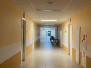В больницы по всей России попали 300 человек с ботулизмом